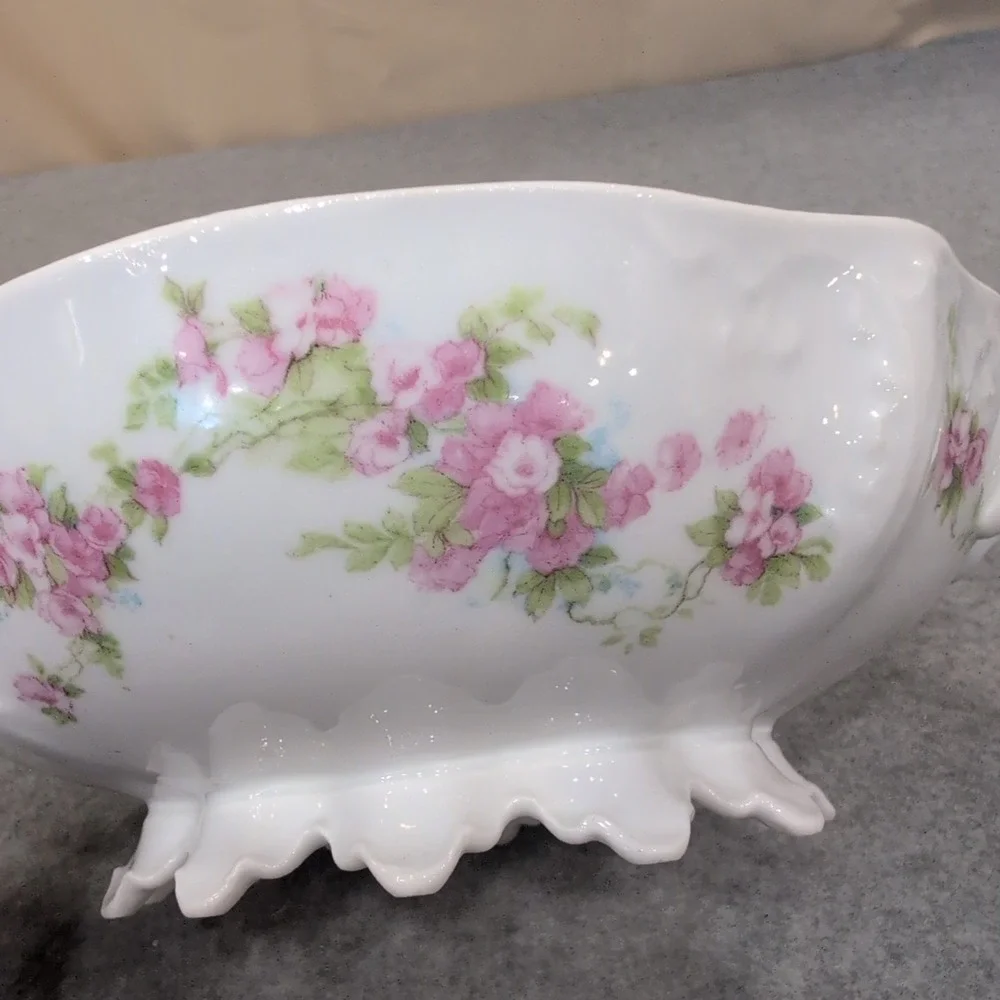 Antique Porcelain Covered Vegetable Tureen Pink Floral Gold‎ Gilt Footed Dish